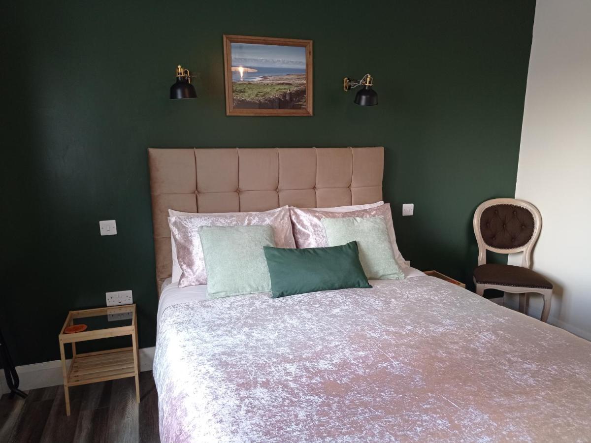 The Sleepy Leprechaun Bed and Breakfast Doolin Esterno foto