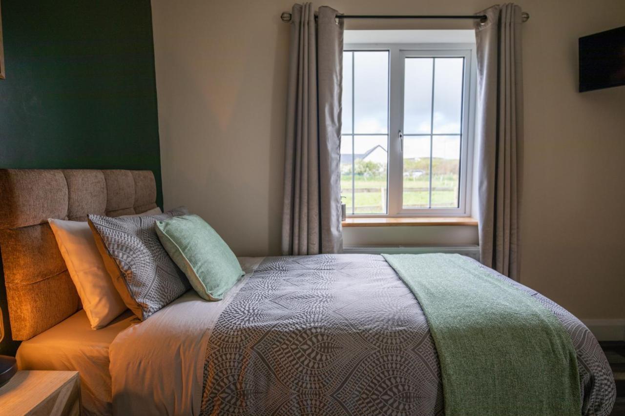 The Sleepy Leprechaun Bed and Breakfast Doolin Esterno foto